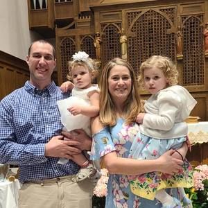 Meet your Posher, Caitlin